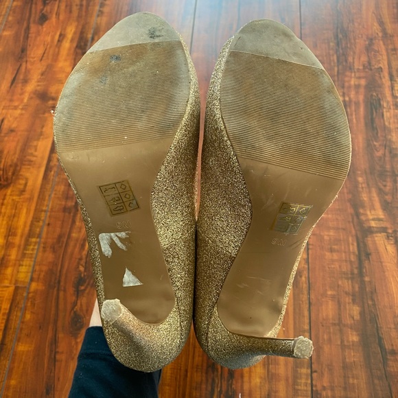 Le Chateau Heels - Picture 4 of 6